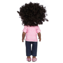 Afropoupée - Poupée noire Aîsha de dos sur fond blanc